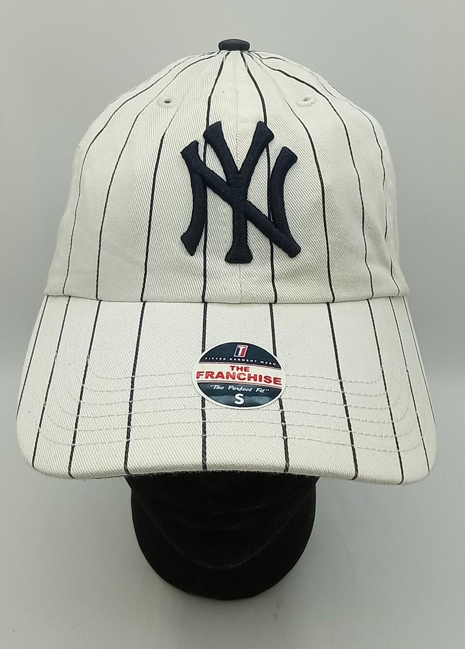VTG New York Yankees The Franchise Twins Enterprise Pin Stripe Fitted Cap Small